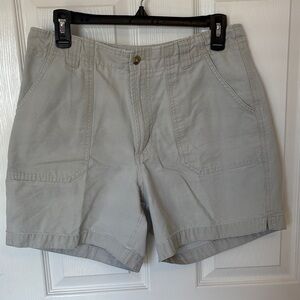 Women's Classic Tan Cargo Shorts